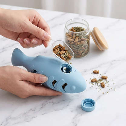 EFYUE Cat Toys for Indoor Cats Interactive Cat Toy Food Dispenser Feeder Treat Dispensing Can be Stuffed with Cat Treats Catnip (blue)