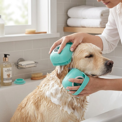 Generic Pet Dog Bath Brush Gentle Soap Dispenser Massaging Bath Grooming Soft Silicone(Blue)
